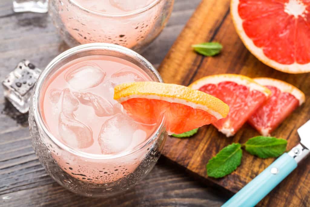 grapefruit carbs minus fiber